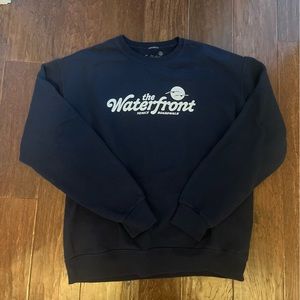 waterfront navy crewneck